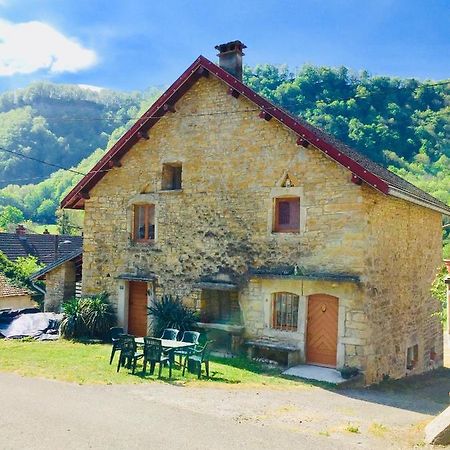 Gite Des Reculees Ladoye-sur-Seille Buitenkant foto
