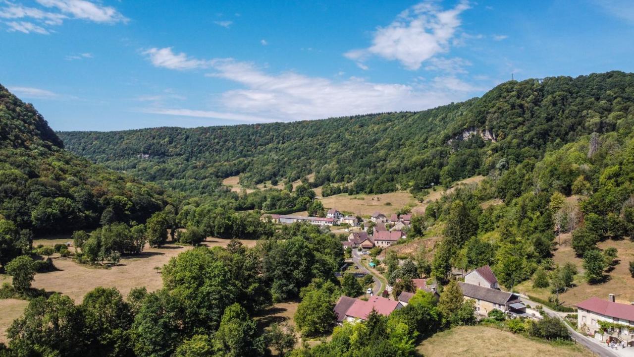Gite Des Reculees Ladoye-sur-Seille Buitenkant foto