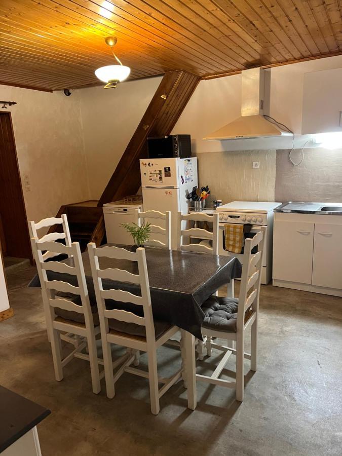 Gite Des Reculees Ladoye-sur-Seille Buitenkant foto